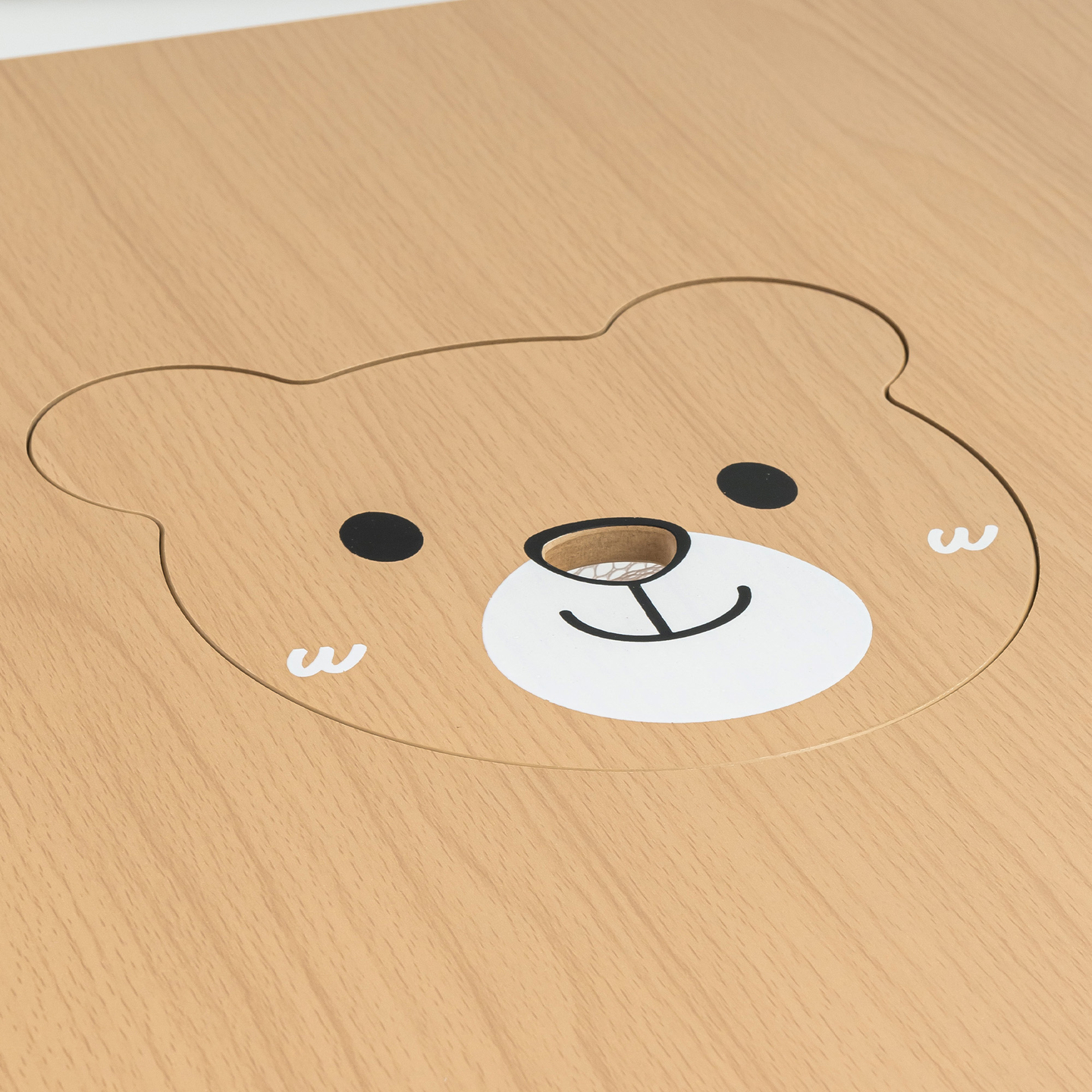 Drevený stôl s úložným priestorom a 2 stoličkami Detská súprava - Roztomilý plyšový medvedík