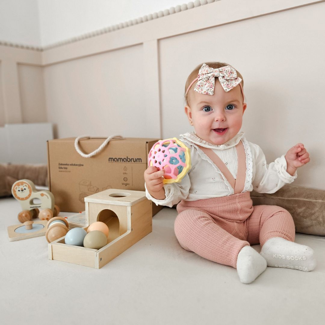 Montessori sada hračiek pre deti od 7 do 12 mesiacov