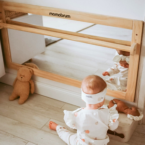 Detské zrkadlo s nastaviteľnou rukoväťou - Montessori