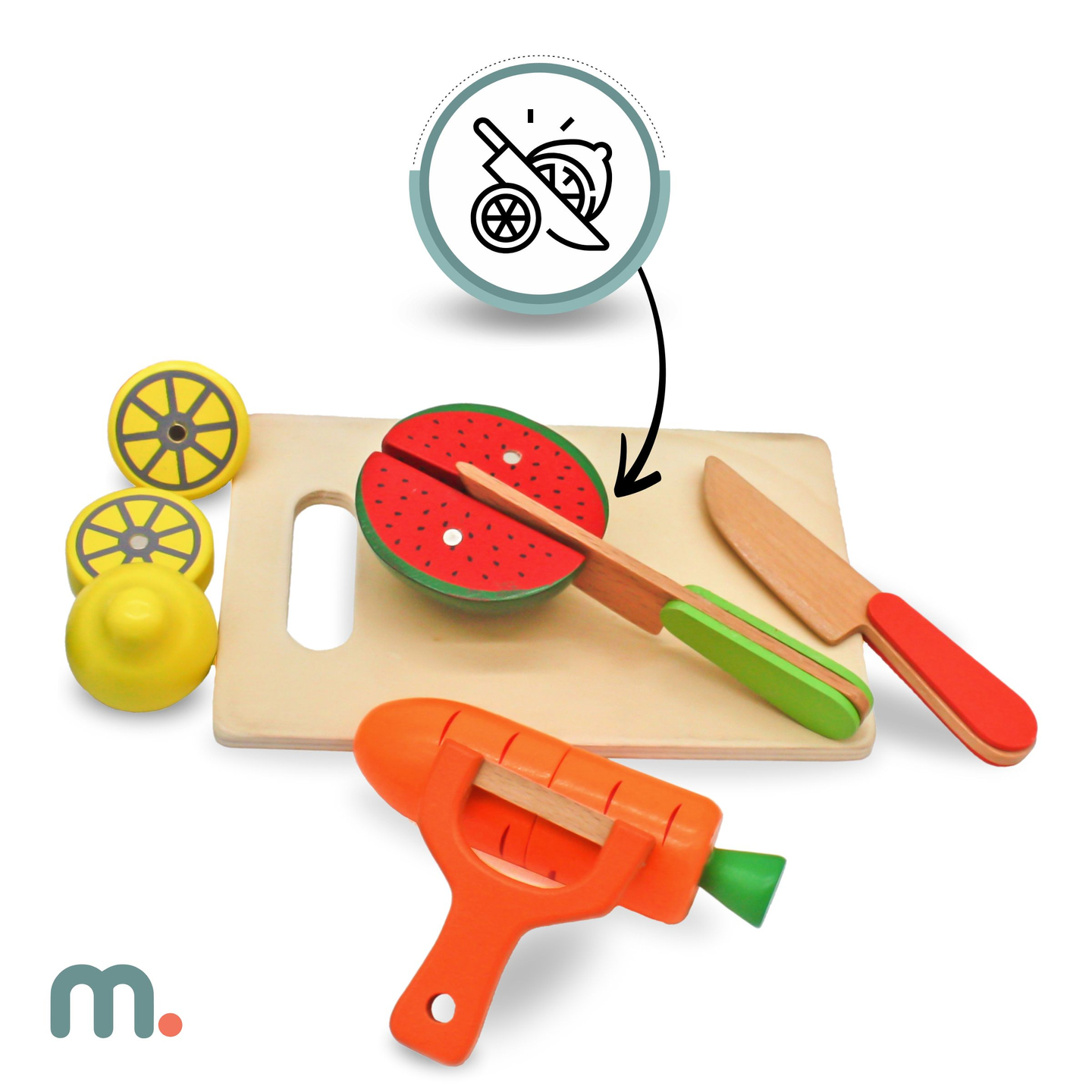 Drevené ovocie a zelenina na krájanie