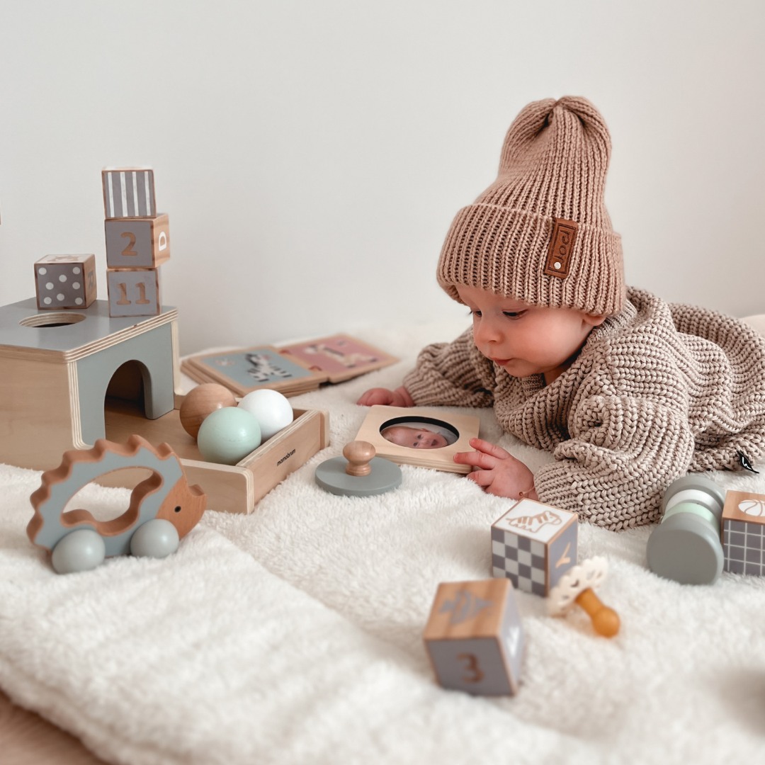 Montessori vzdelávací box pre bábätká - 6 hračiek