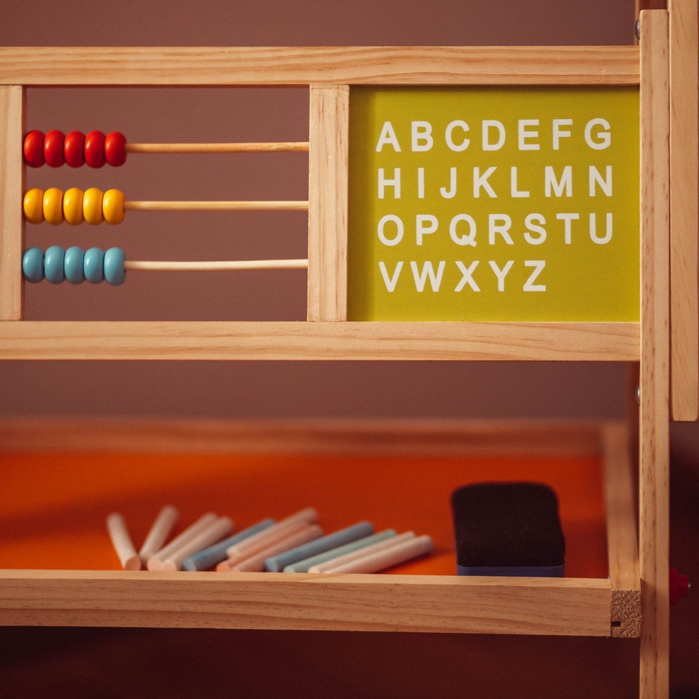 Veľká vzdelávacia obojstranná tabuľa: magnetická a kriedová - tabuľa na vymazávanie za sucha, drevená