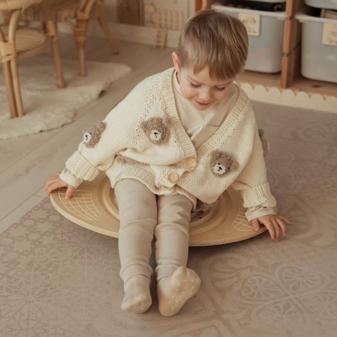 Drevená balančná doska s bludiskom a loptičkami - balančná hojdačka