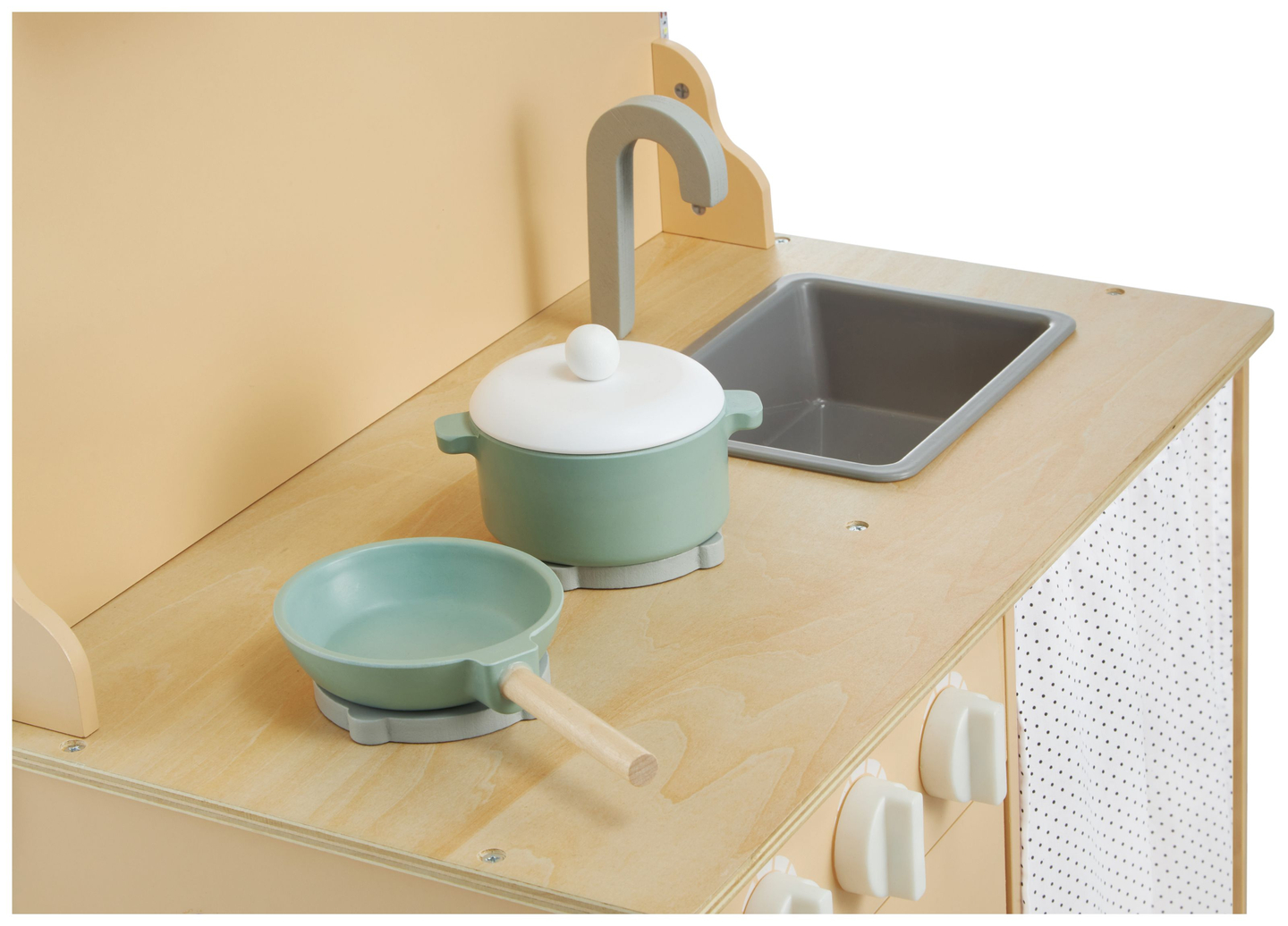 Drevená kuchyňa so zásterou, príslušenstvom a LED osvetlením