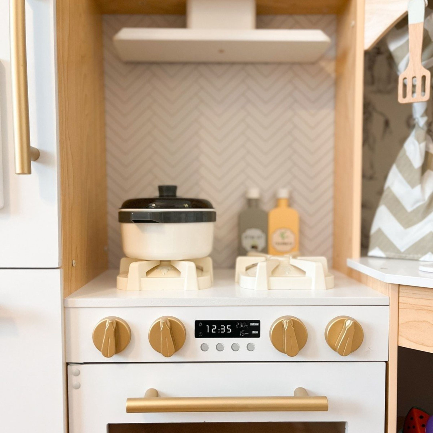 XXXXL veľká drevená interaktívna kuchyňa s LED osvetlením, práčkou, mikrovlnnou rúrou, kávovarom a sadou ovocia a zeleniny - 50 prvkov