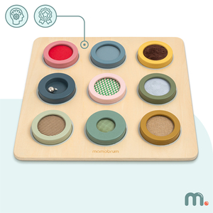 Drevená senzorická tabuľa Montessori – 9 textúr na objavenie a rozvoj hmatu