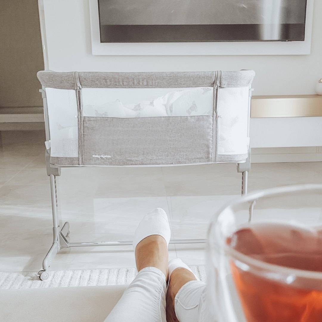 Predlžovacia postieľka Moby-Systém LUNA 3v1 - sivá