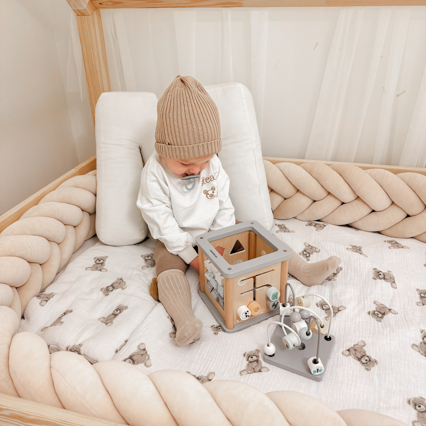 Montessori drevená vzdelávacia kocka - motorická slučka