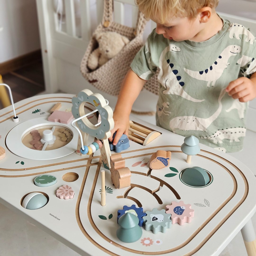 Vzdelávací drevený stôl 10v1 so zvieratkami a vláčikom