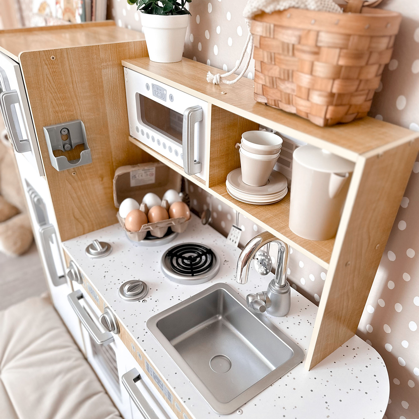 Drevená kuchyňa XXL s LED osvetlením, zásterou a príslušenstvom