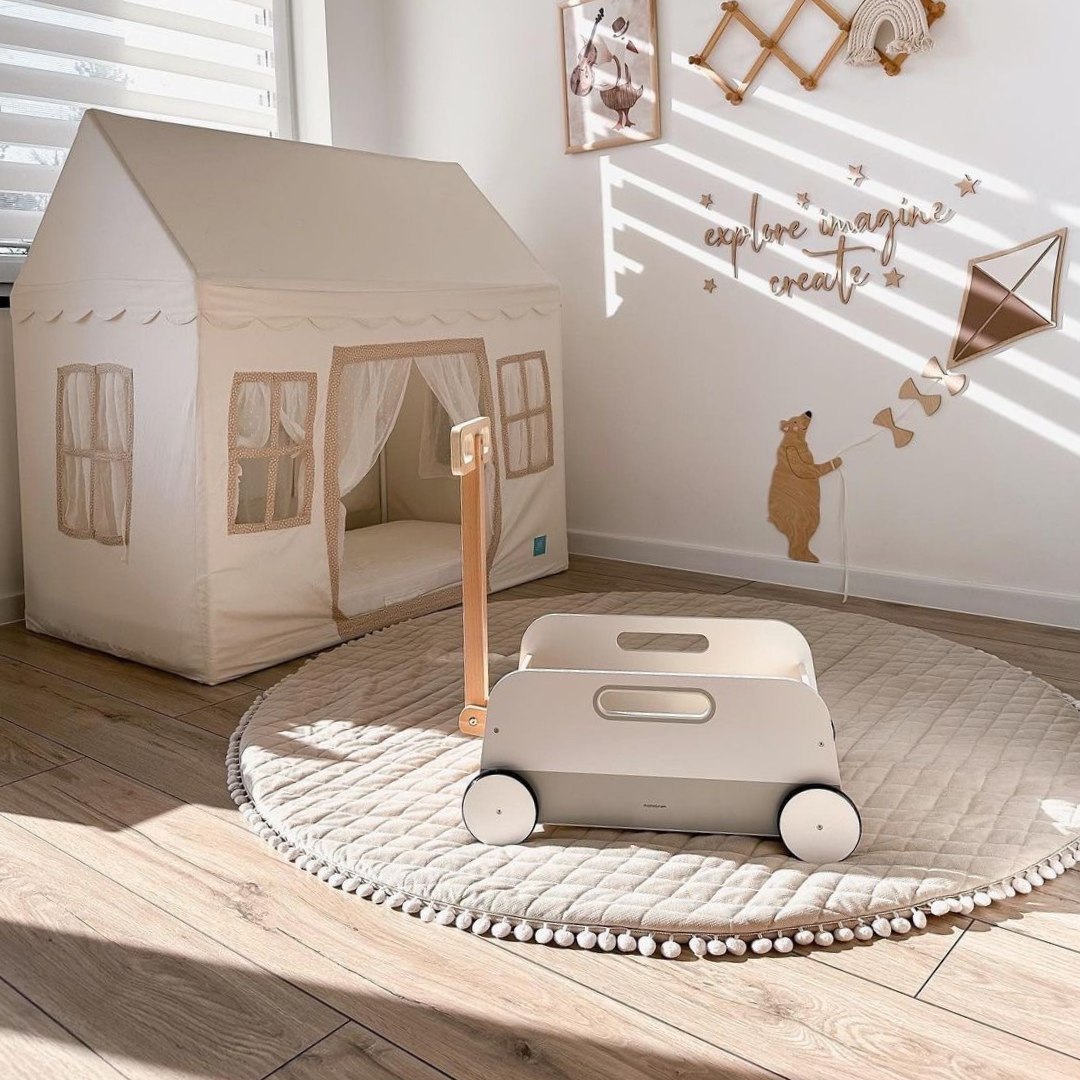 Drevený vozík na hračky - ťahací príves