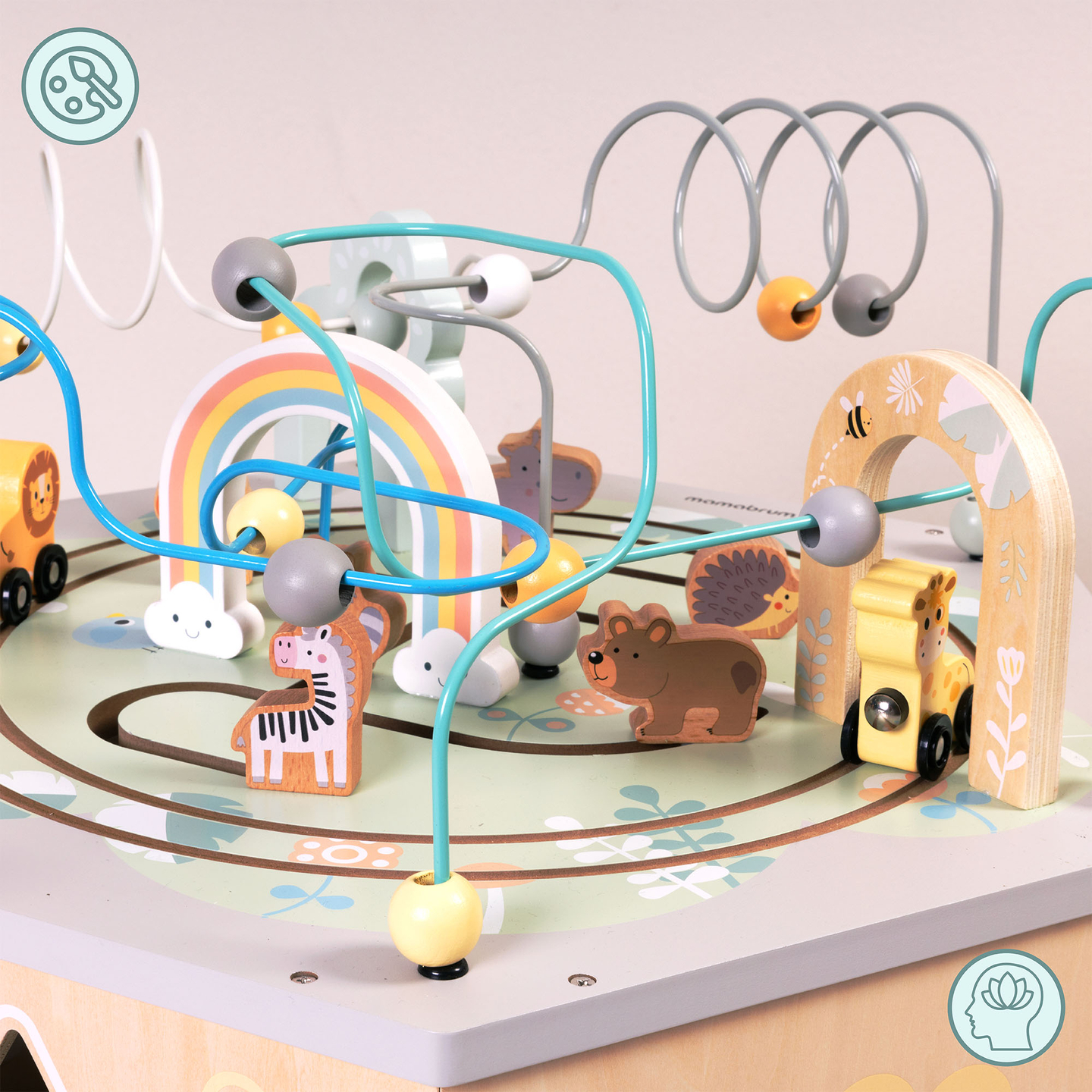 Veľká drevená vzdelávacia kocka - Montessori hračka s magnetickým vláčikom a motorovými slučkami