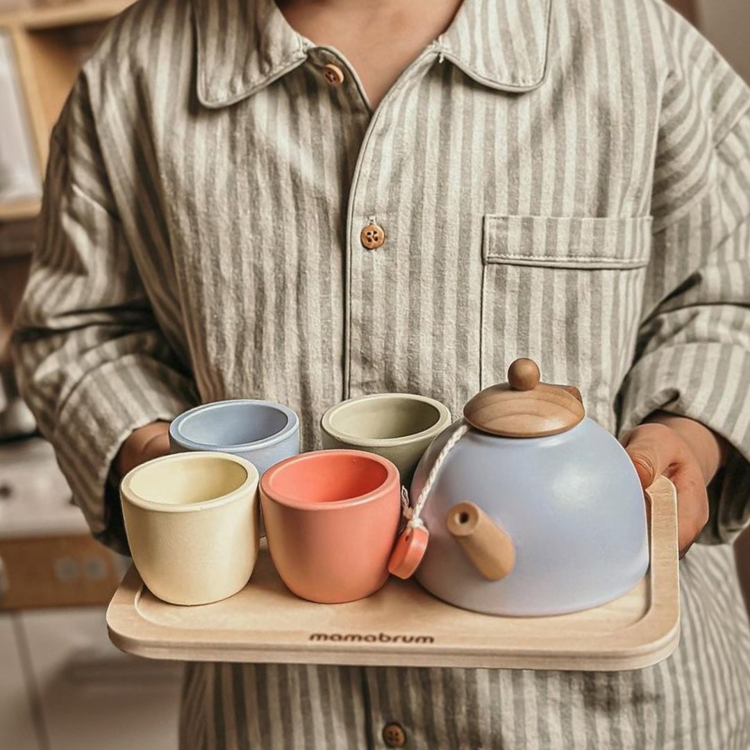 Drevená čajová súprava s podnosom - 7 položiek