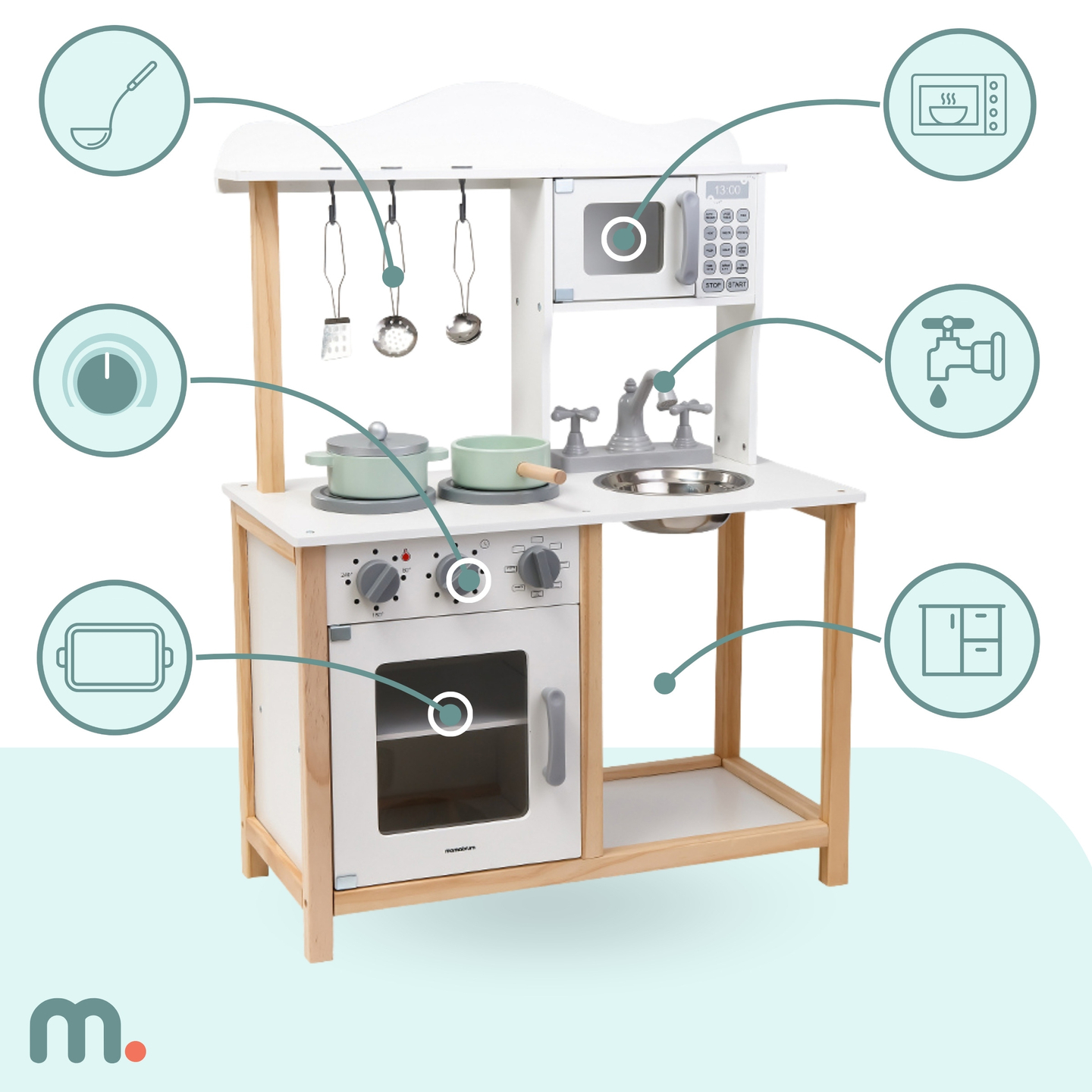 Drevená detská kuchynka s mikrovlnnou rúrou